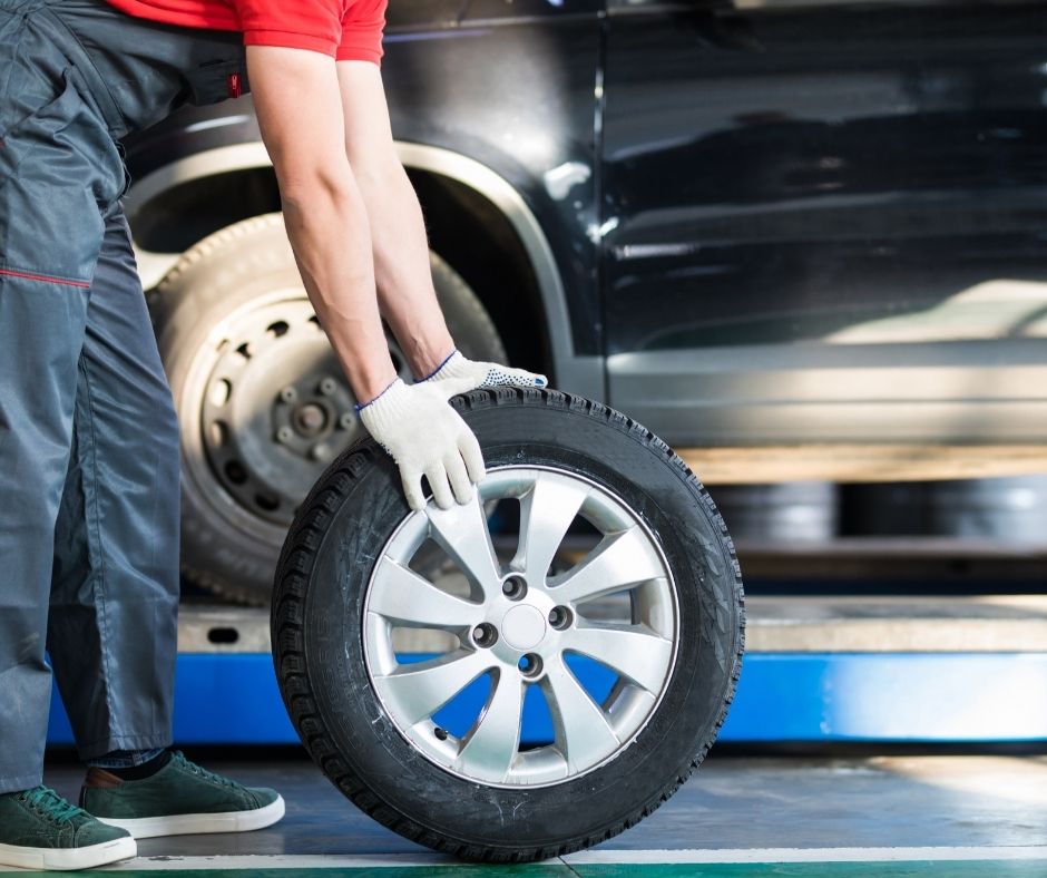 STARI - Zimske gume na automobilu: Kako odabrati najbolje za svog limenog ljubimca?